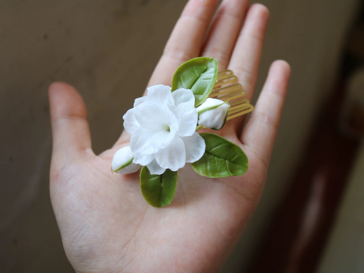 Snow Jasmine Cold Porcelain Flower Accessory