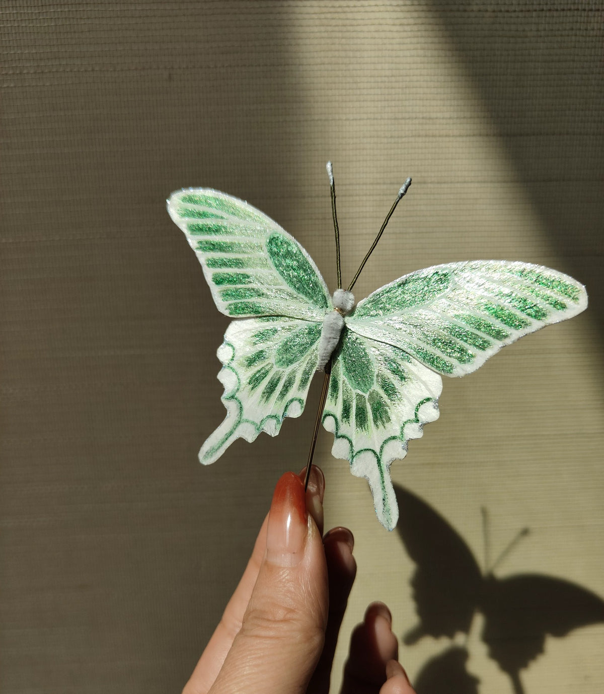 White-Green Swallowtail Trembling Silk Butterfly