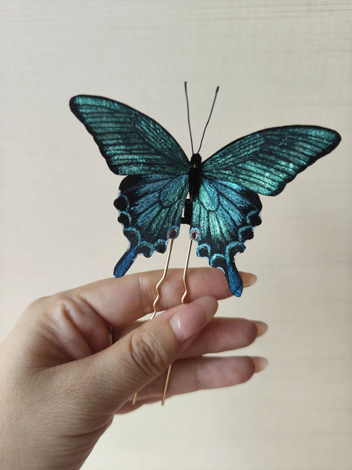 Blue-Green Swallowtail Trembling Silk Butterfly